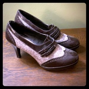Brown heeled shoes